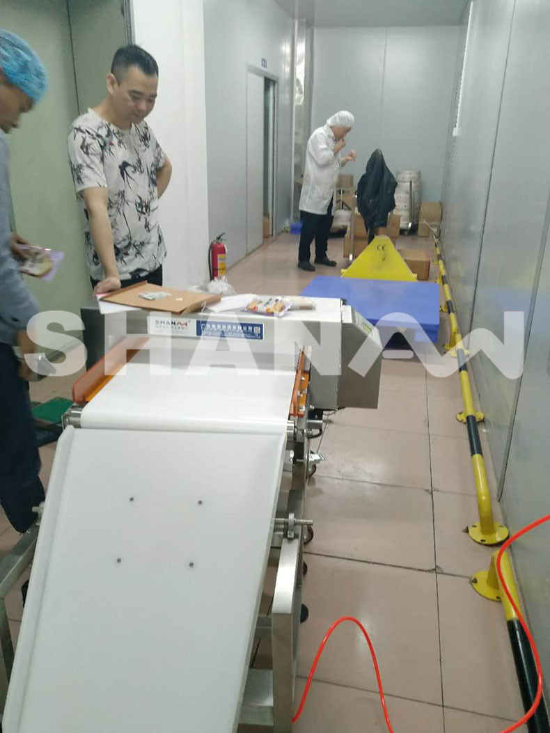 食品金屬探測(cè)器